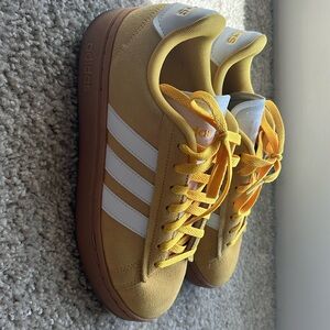 Used adidas sneaker , size 8.5